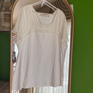 Elegant White Women's Top 1X